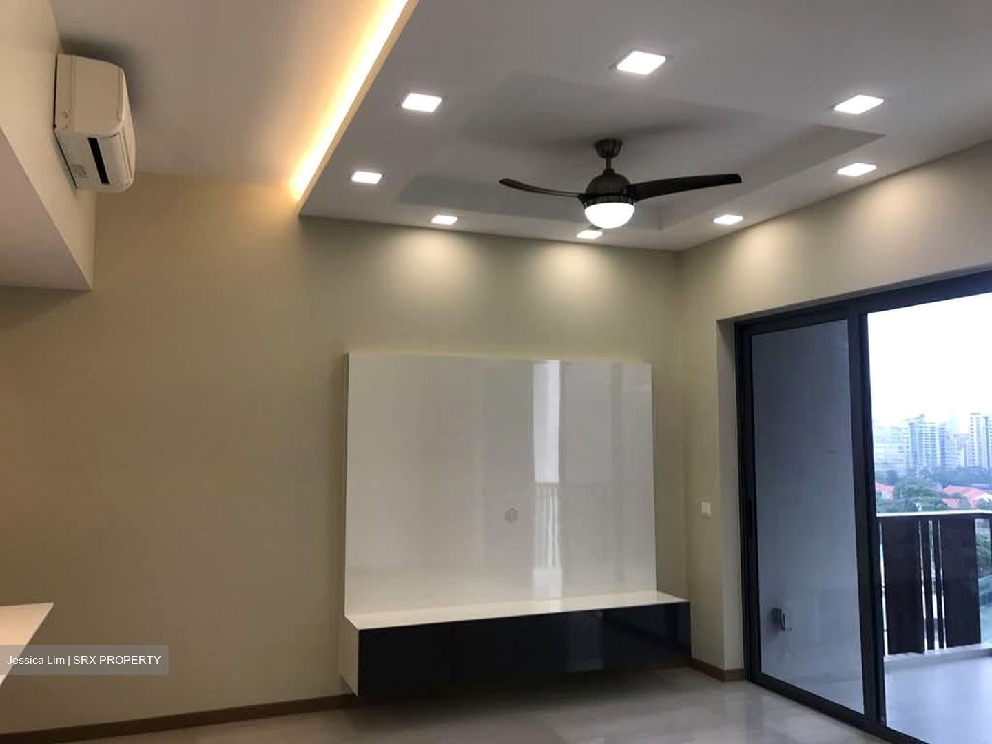 Lakeville (D22), Condominium #600101191